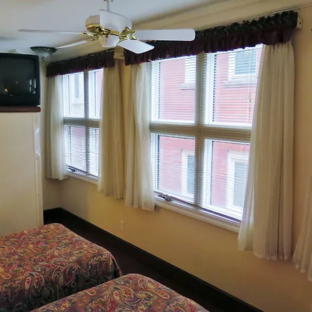 Madison Manor Boutique Hotel-2